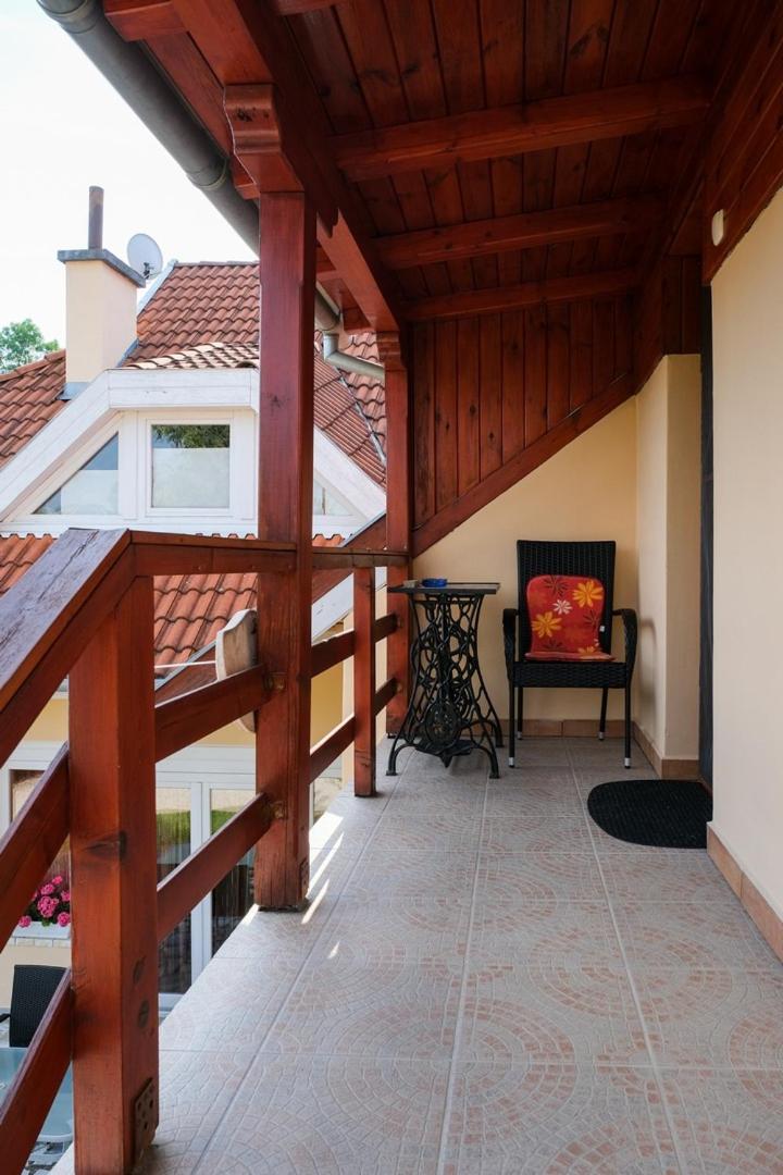 4 Evszak Apartman Gyula Exterior foto