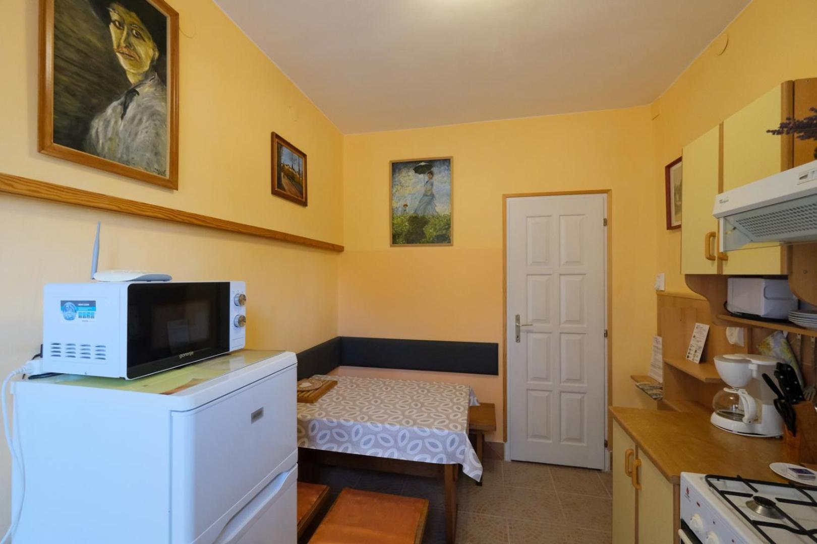 4 Evszak Apartman Gyula Exterior foto